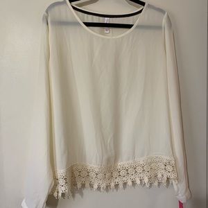 Xhilaration Long Sleeve Top with Crochet Bottom